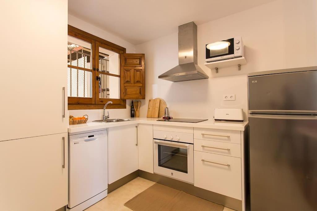 Casa Tipica Del Albaicin Con Interior De Diseno Villa Granada Exteriör bild