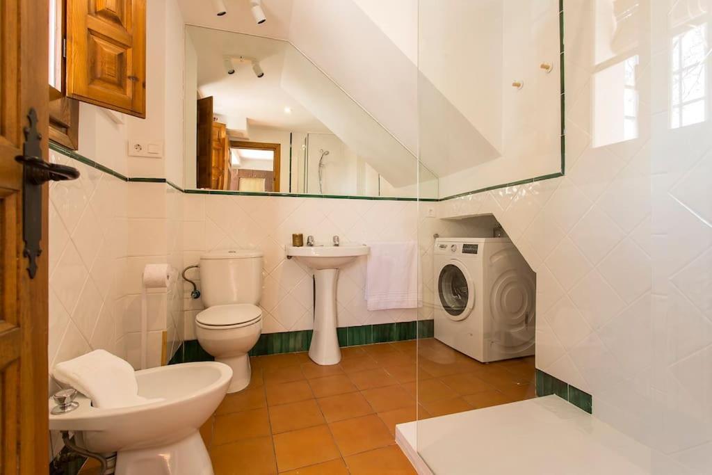 Casa Tipica Del Albaicin Con Interior De Diseno Villa Granada Exteriör bild