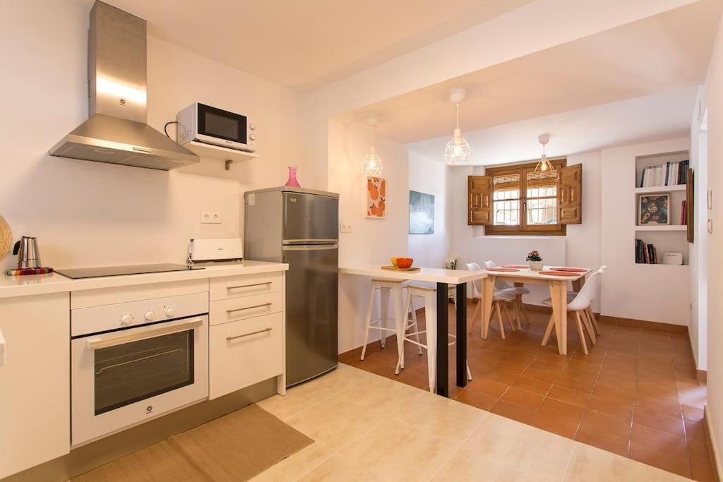 Casa Tipica Del Albaicin Con Interior De Diseno Villa Granada Exteriör bild